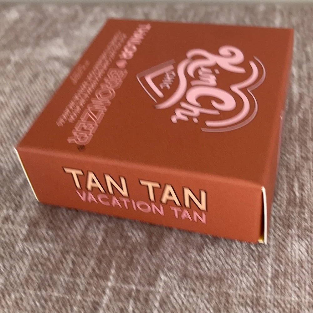 NIB Kim Chi Thailor bronzer #03 “I went to Venice”